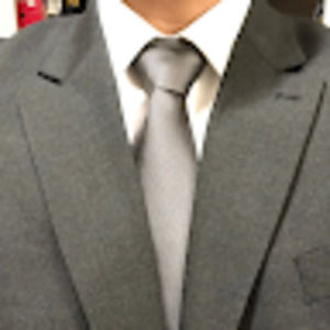 Meet your Posher, Tee